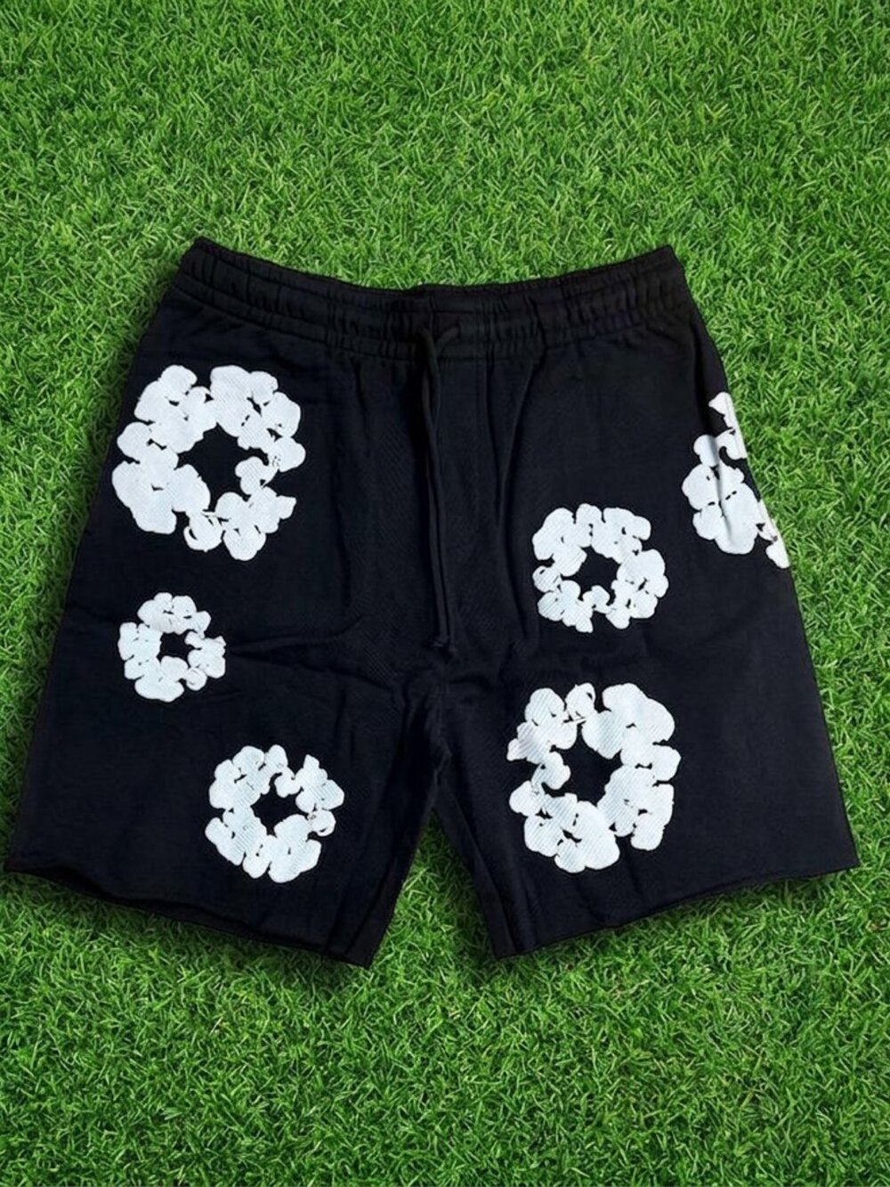 Cotton Wreath Denim Tears Shorts - Black - All Sizes - Fast Shipping